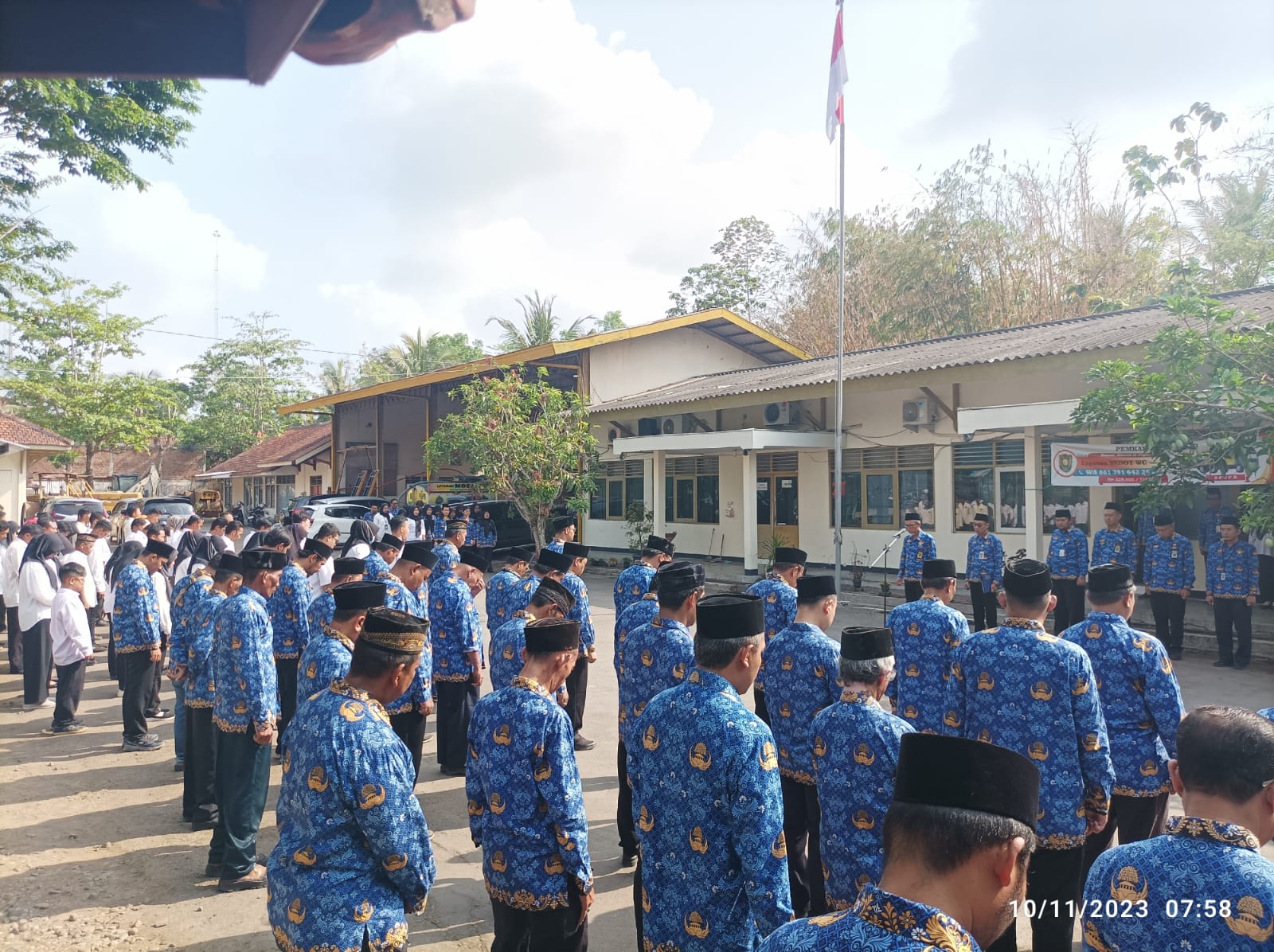 Upacara Hari Pahlawan