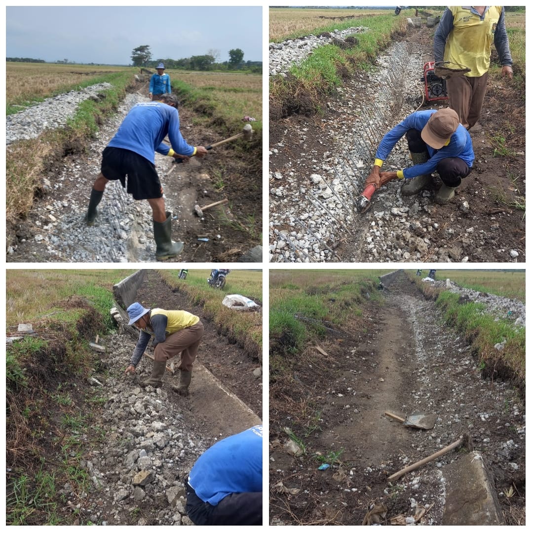 Pembongkaran Sender Longsor di Saluran Cluwek