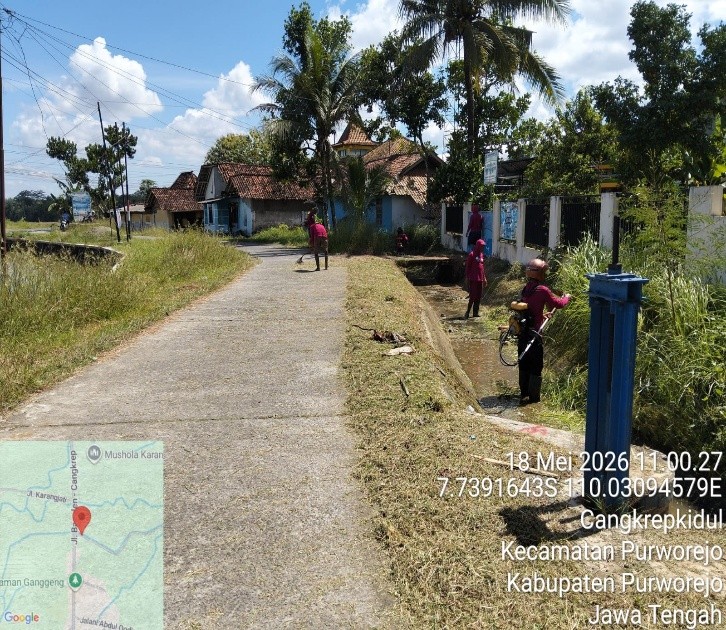 UPT PJI Wilayah Purworejo Kemantren Kaligesing Laksanakan Babat Rumput Saluran Irigasi Wringinkurung