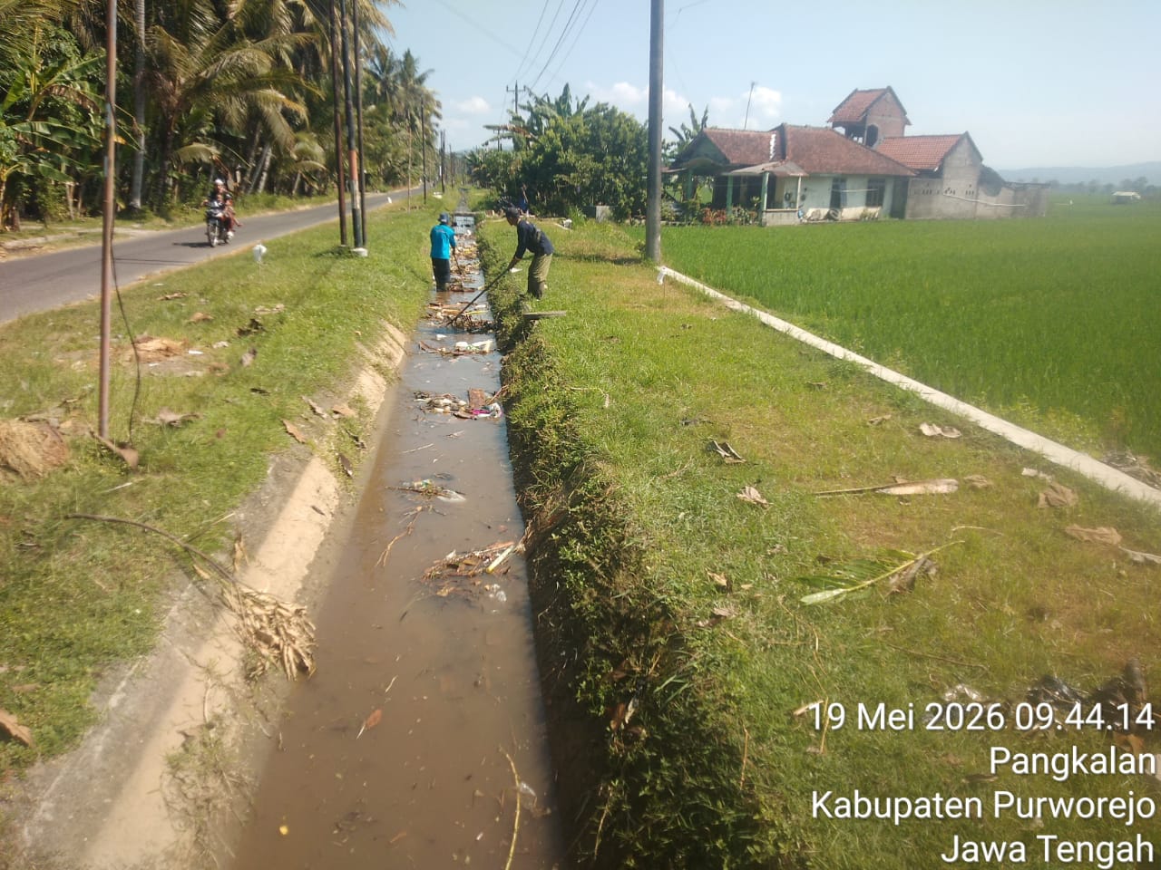 UPT PJI Wilayah Kemiri Laksanakan Operasi Pelayanan Air Irigasi di DI Kedunggupit Kulon